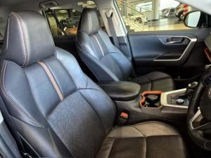 Toyota RAV4 2.0 GX-R AWD - Image 5