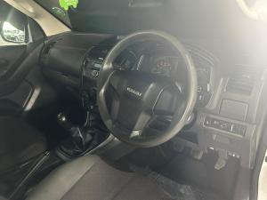 Isuzu D-Max 250 double cab Hi-Ride - Image 16