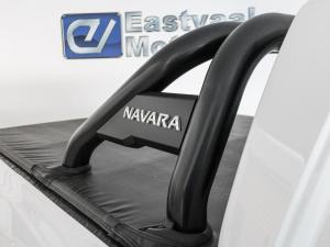 Nissan Navara 2.5DDTi double cab SE Plus auto - Image 17