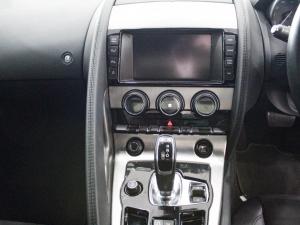 Jaguar F-Type convertible - Image 18