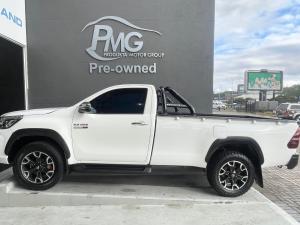 Toyota Hilux 2.8GD-6 4x4 Legend 50 - Image 4