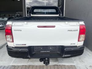 Toyota Hilux 2.8GD-6 4x4 Legend 50 - Image 6