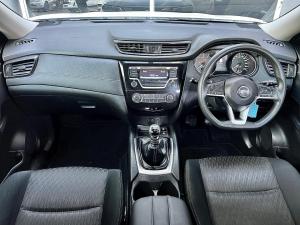 Nissan X-Trail 2.0 Visia - Image 13