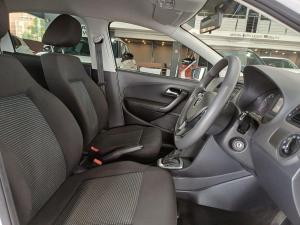 Volkswagen Polo Vivo hatch 1.6 Comfortline auto - Image 7