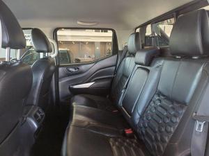 Nissan Navara 2.5DDTi double cab LE Plus - Image 13
