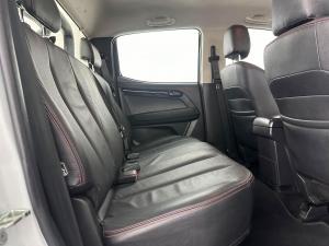 Isuzu D-MAX 250 HO X-RIDER automatic D/C - Image 15