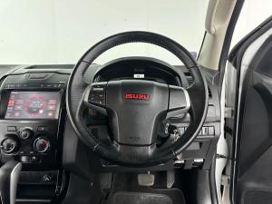 Isuzu D-MAX 250 HO X-RIDER automatic D/C - Image 18