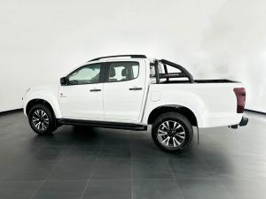 Isuzu D-MAX 250 HO X-RIDER automatic D/C - Image 2