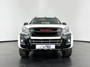 Isuzu D-MAX 250 HO X-RIDER automatic D/C - Image 3