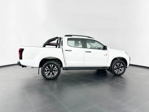 Isuzu D-MAX 250 HO X-RIDER automatic D/C - Image 6