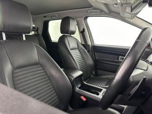 Land Rover Discovery Sport 2.0 Si4 HSE LUX - Image 16