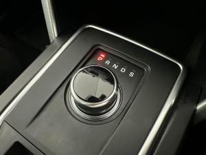 Land Rover Discovery Sport 2.0 Si4 HSE LUX - Image 5