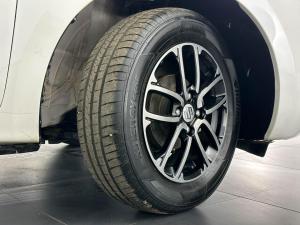 Suzuki Swift 1.2 GLX - Image 18