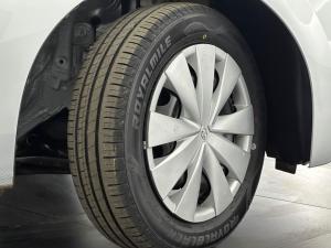 Toyota Aygo 1.0 - Image 11
