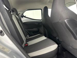 Toyota Aygo 1.0 - Image 15