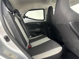 Toyota Aygo 1.0 - Image 16