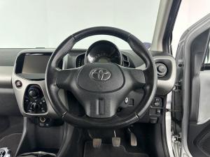 Toyota Aygo 1.0 - Image 18