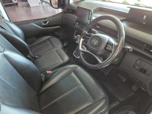Hyundai Staria 2.2D Executive automatic - Image 12