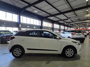 Hyundai i20 1.2 Motion - Image 4