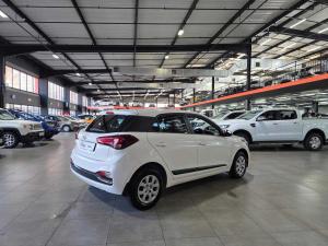 Hyundai i20 1.2 Motion - Image 6