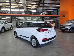 Hyundai i20 1.2 Motion - Image 9