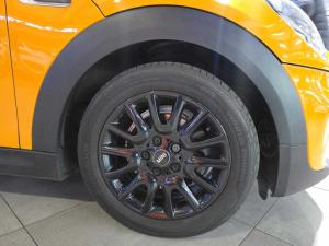 MINI Cooper automatic - Image 17