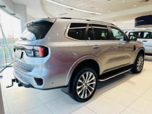 Ford Everest 3.0TD V6 4WD Platinum - Image 2