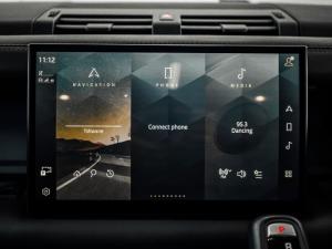 Land Rover Defender 110 D300 X-Dynamic HSE - Image 13