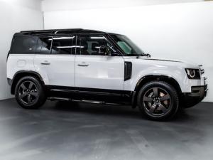 Land Rover Defender 110 D300 X-Dynamic HSE - Image 1