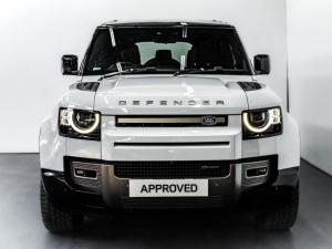 Land Rover Defender 110 D300 X-Dynamic HSE - Image 4