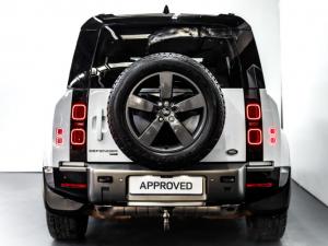 Land Rover Defender 110 D300 X-Dynamic HSE - Image 5