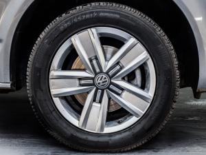 Volkswagen Transporter 2.0TDI Kombi SWB Trendline auto - Image 4