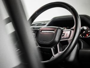 Land Rover Defender 110 D300 X-Dynamic HSE - Image 11