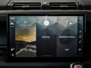 Land Rover Defender 110 D300 X-Dynamic HSE - Image 14
