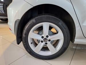 Volkswagen Polo Vivo hatch 1.6 Comfortline auto - Image 6