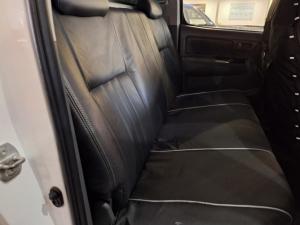 Toyota Hilux 3.0D-4D double cab 4x4 Raider Heritage Edition auto - Image 8