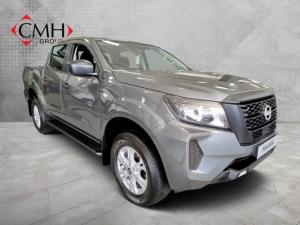 Nissan Navara 2.5DDTi double cab SE Plus auto - Image 1