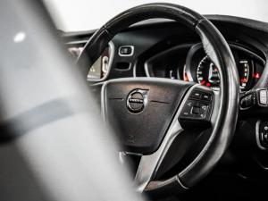 Volvo V40 Cross Country D3 Inscription - Image 11