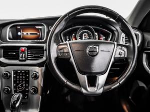 Volvo V40 Cross Country D3 Inscription - Image 18