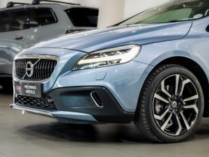 Volvo V40 Cross Country D3 Inscription - Image 5