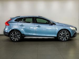 Volvo V40 Cross Country D3 Inscription - Image 8
