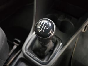 Volkswagen Polo Vivo hatch 1.4 Comfortline - Image 7
