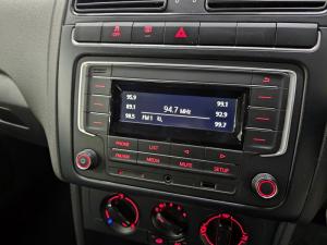 Volkswagen Polo Vivo hatch 1.6 Comfortline auto - Image 4