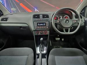 Volkswagen Polo Vivo hatch 1.6 Comfortline auto - Image 7