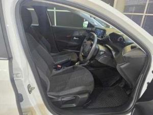 Peugeot 208 1.2 Active - Image 11
