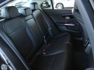 Mercedes-Benz C-Class C220d Avantgarde - Image 19