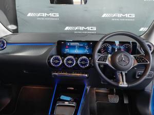 Mercedes-Benz GLA GLA200 Progressive - Image 12