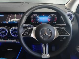 Mercedes-Benz GLA GLA200 Progressive