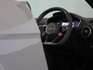 Audi TT TT RS roadster quattro - Image 17
