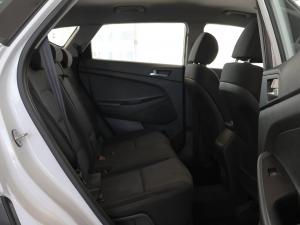 Hyundai Tucson 2.0 Premium auto - Image 17